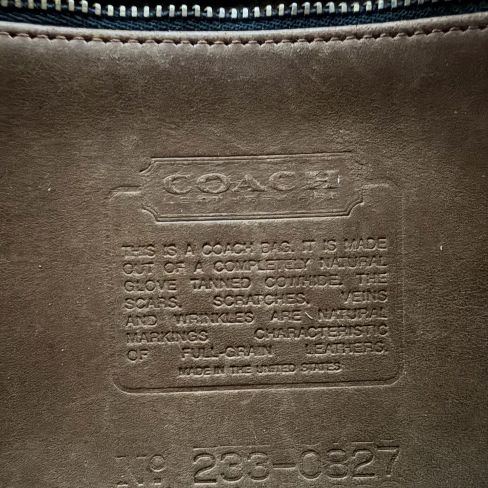 Vintage Coach City Purse in Tan/Camel Leather - Picture 2 of 10